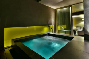 Nikiou Suites Luxury Residence
